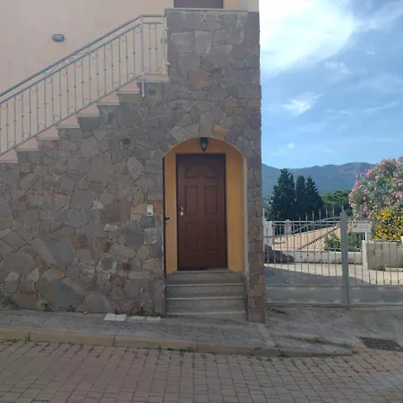 La Rocca Sul Mare Ferienhaus *